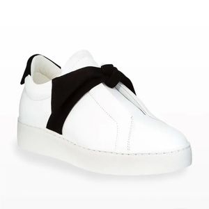New Alexandre Birman
Women's Clarita Low Top Sneakers White/Black Size 8